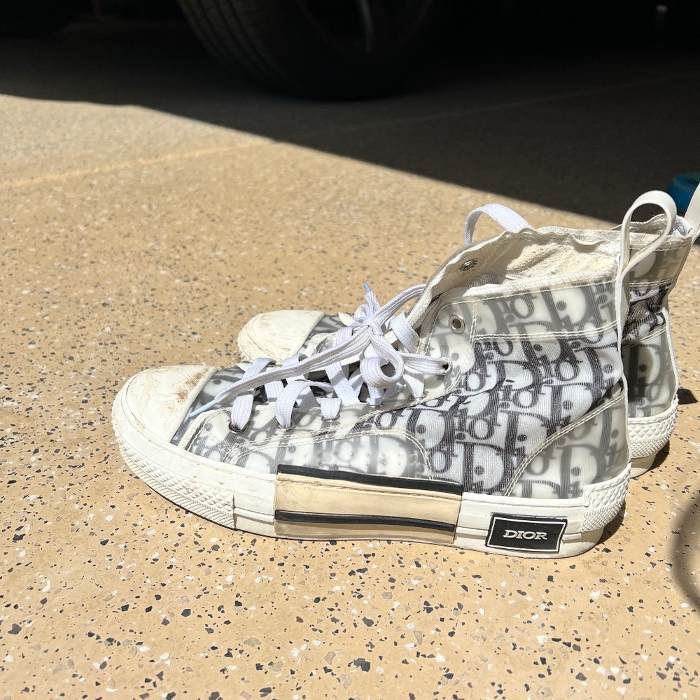 DIOR B23 High Top Sneaker